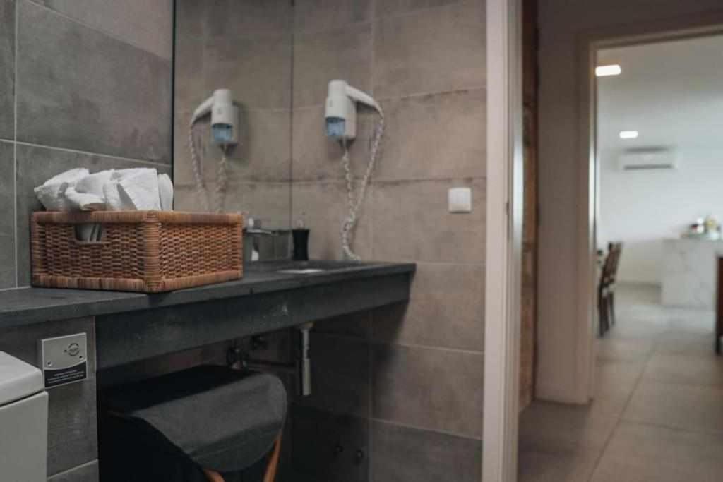 Villa Casas Do Forneiro O Horizonte T2 à Nordeste  Extérieur photo